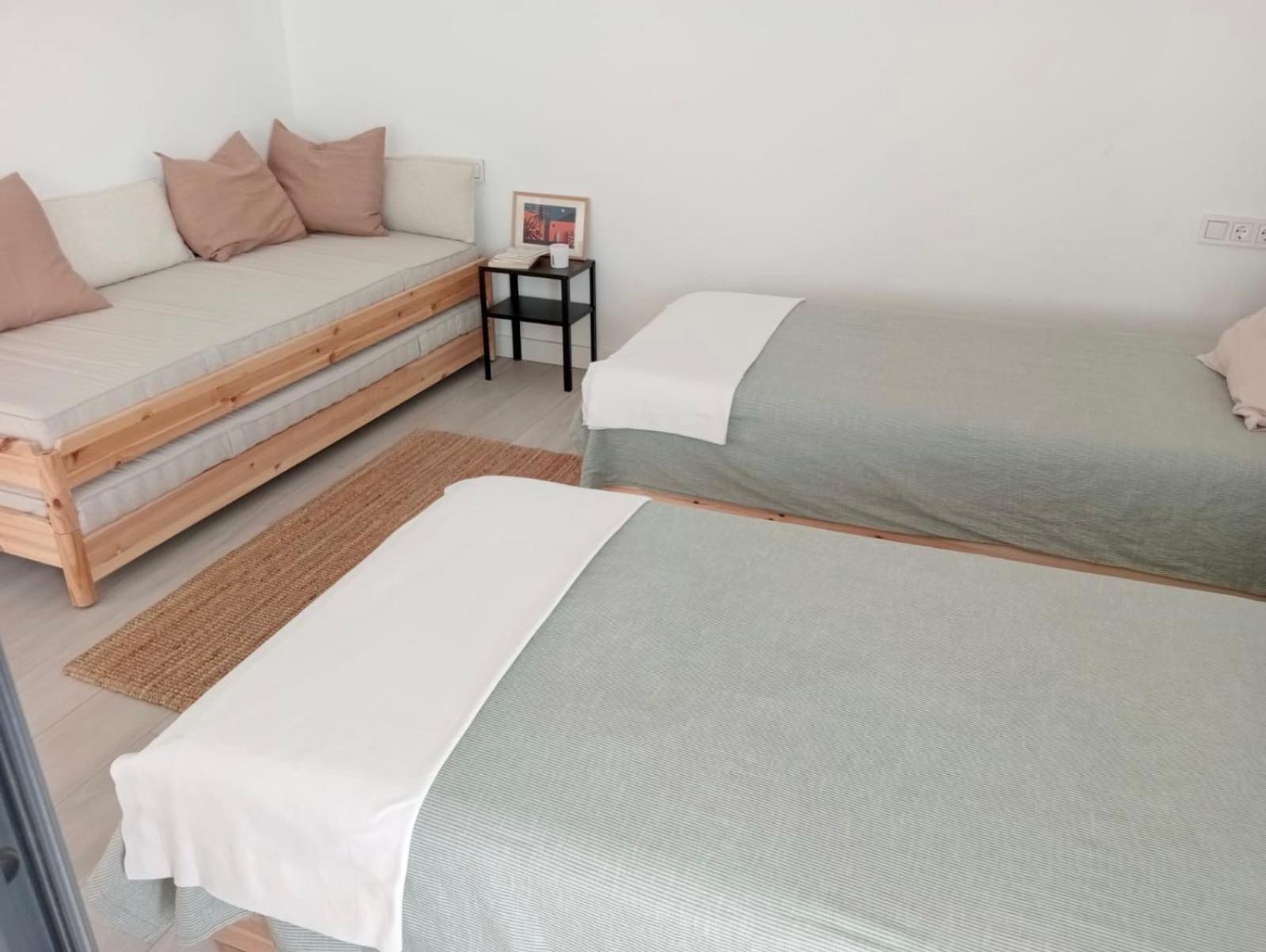 Aulaga Apartment Villaverde  Bagian luar foto